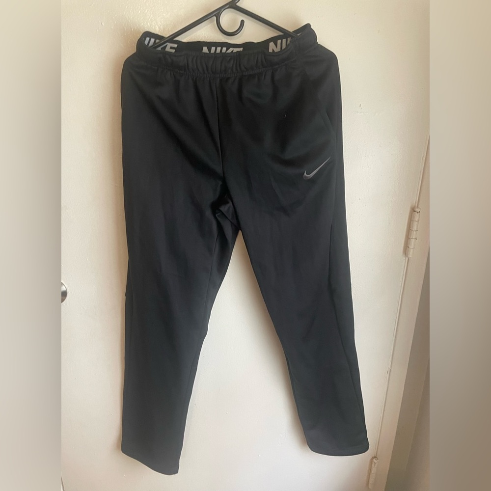 Nike Dri Fit Pants Size Small.